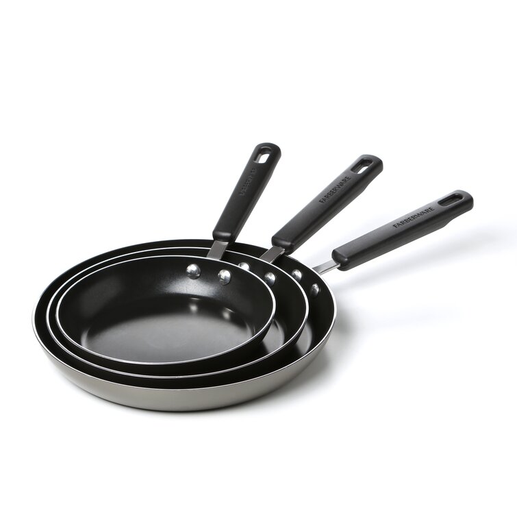 Farberware 3-Piece Set Easy Clean Aluminum Nonstick Frying Pans