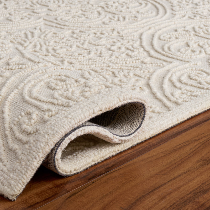 Marys Trace Hand Tufted Wool And Cotton With Latex Floral Rug, Rectangle 2'6" x 4', Ivory