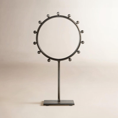 Arnisa Sculpture