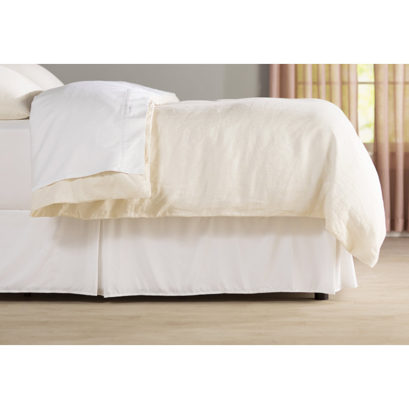 Jupe de lit en microfibre douce de 14 po Wayfair Basics® 1800 Series, Grand, Blanc