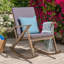 Chaise berçante en bois gris - offre une chaise élégante et confortable, créant un espace extérieur