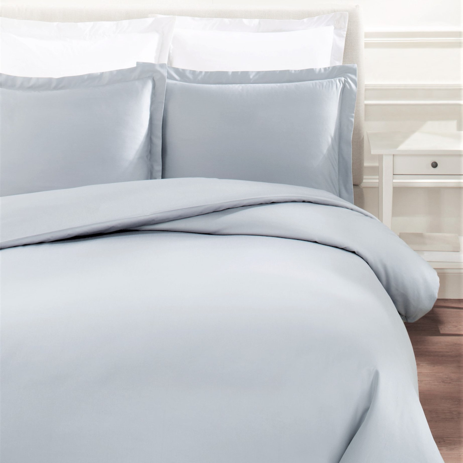 Austri Sateen Duvet Cover Set, Light Blue, Queen Duvet Cover + 2 Standard Shams