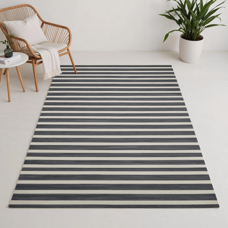Tapis intérieur / extérieur gris HorizontalStripes, Rectangle 5 pi x 7 pi