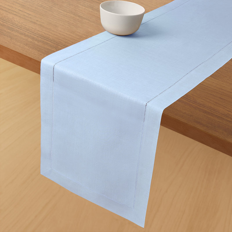 Chemin de table 100% lin D'Okok Homes, Bleu poudre, L 48 po x P 14 po