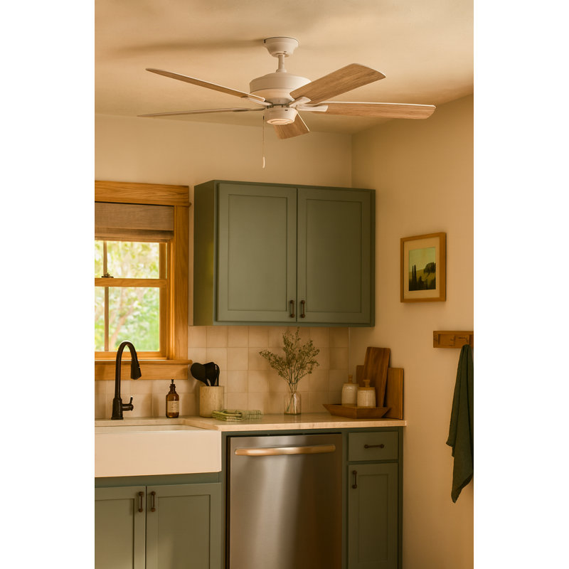 Ventilateur de plafond 52 pales 52 po Metro, Blanc craie avec pales en bois patiné
