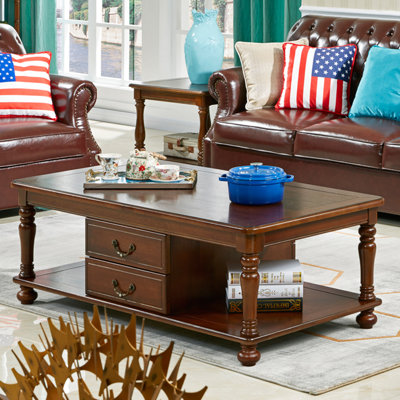 Table basse de style américain