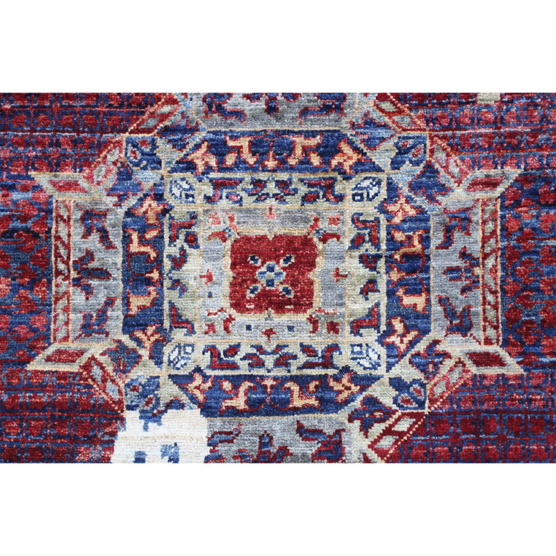 Tapis unique rouge / bleu marine de 8 pi 2 po x 9 pi 9 po
