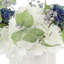 Arrangement floral hydrangées et baies