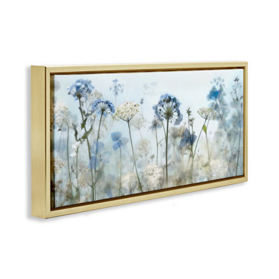 "Blue Wildflower Blooms", art mural sur toile flottante par Irene Weisz