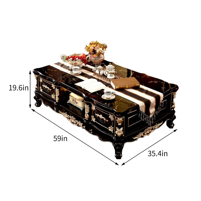 Table basse de style européen