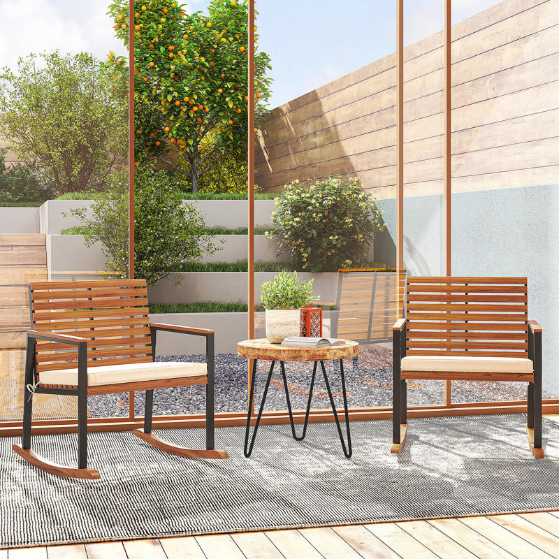 Ensemble de 2 chaises berçantes d'extérieur en bois d'acacia avec accoudoirs Outsunny, coussin, blanc crème