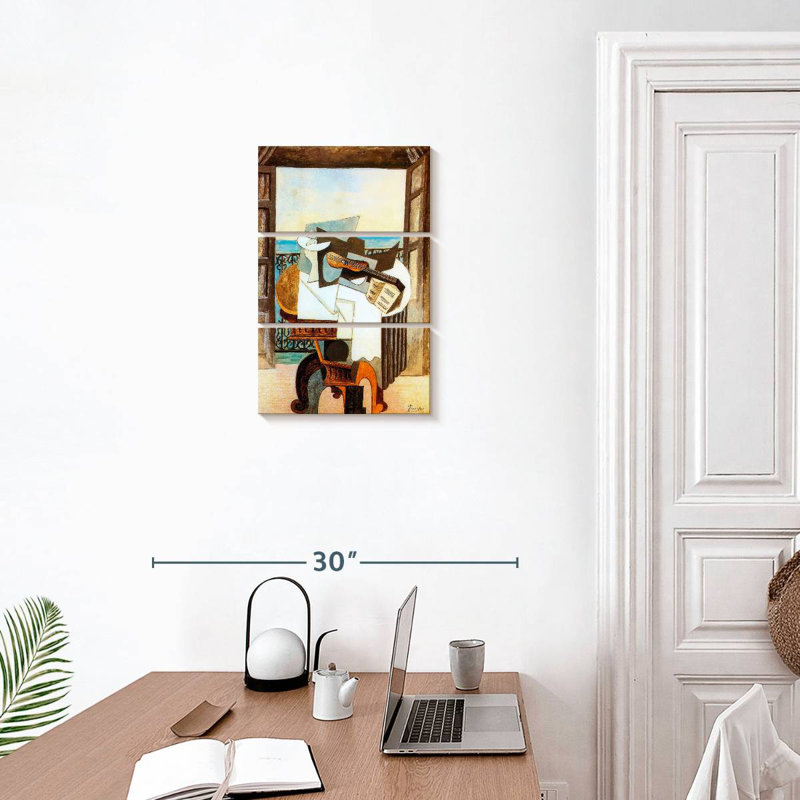 Table devant la fenêtre, H 23 po x l 14 po