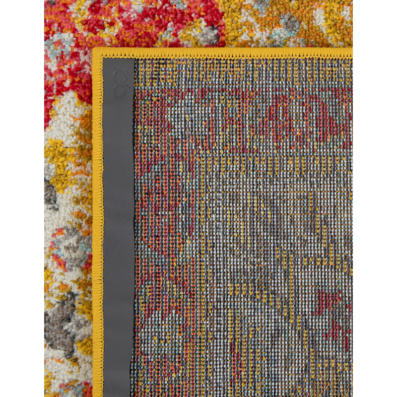Tapis doré / rouge Galyean, Rectangle 5 pi 3 po x 7 pi 1 po, Gold/Red