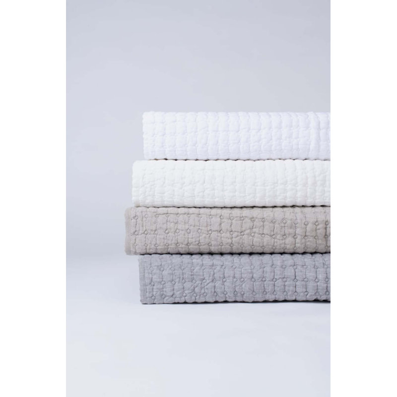 Cathalina Quilt, Gray Chambray, Twin Quilt Quilt