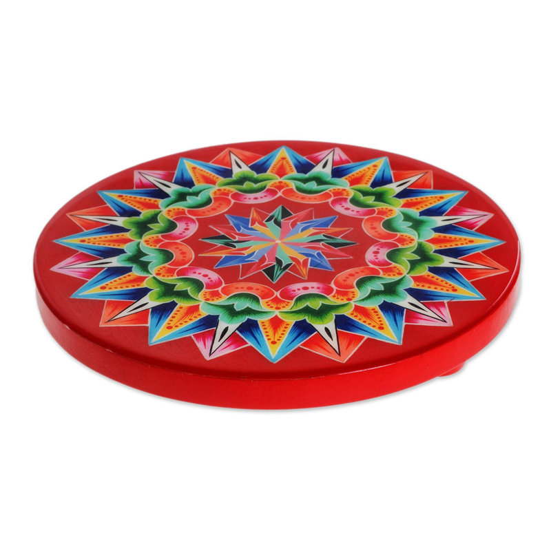 Couleurs traditionnelles en bois rouge