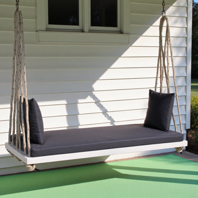 Balancelle de patio en bois, banc de balancelle avec coussin et coussins, cordes en chanvre de 10,8 pi pour le jardin, la cour, la pelouse, blanc