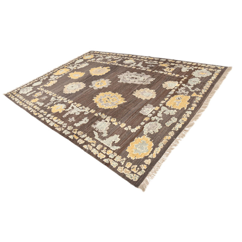 Tapis brun 9 x 12