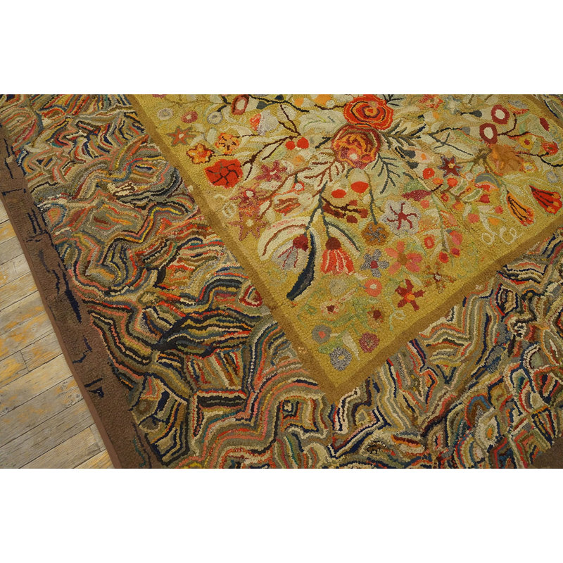 Tapis crocheté antique en laine multicolore