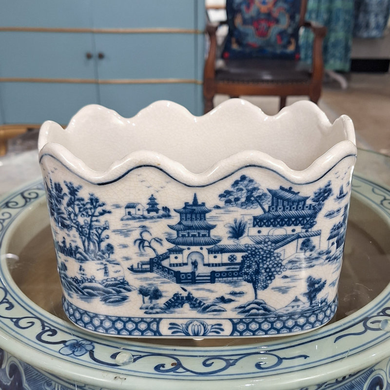 Pot de fleurs en céramique fait à la main