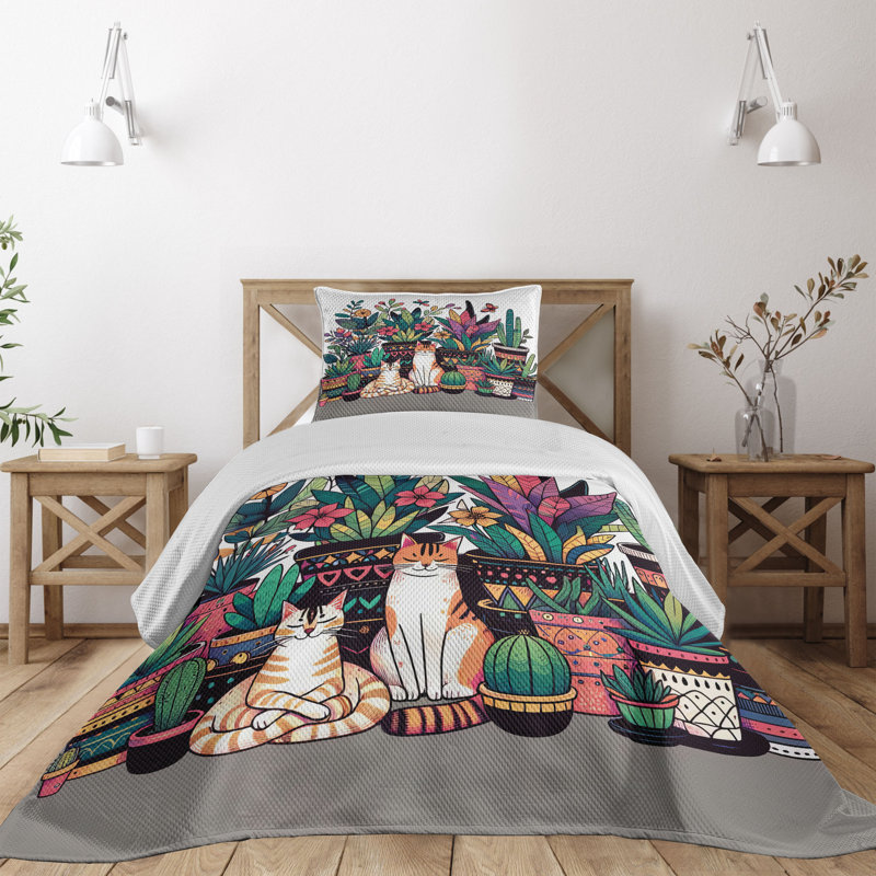 Polyester Floral Coverlet, Twin Coverlet + 1 Standard Shams
