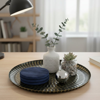 Plateau décoratif en métal martelé, porte-bougie rétro et centre de table