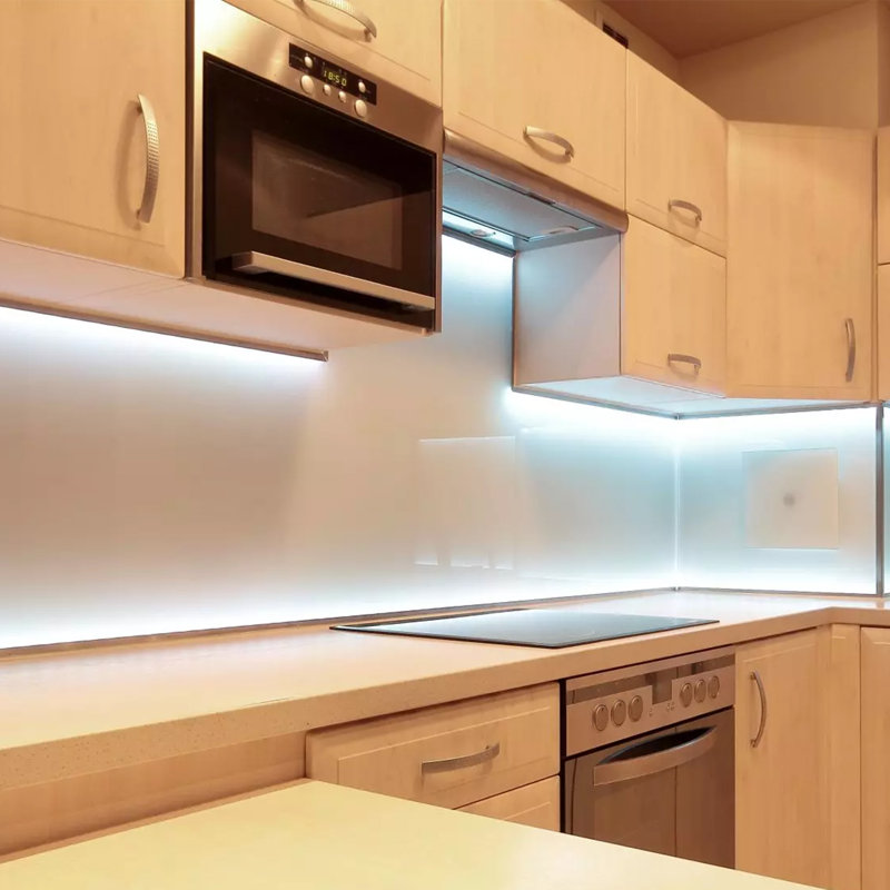 Luminaire flottant d'extérieur enfichable 3 po