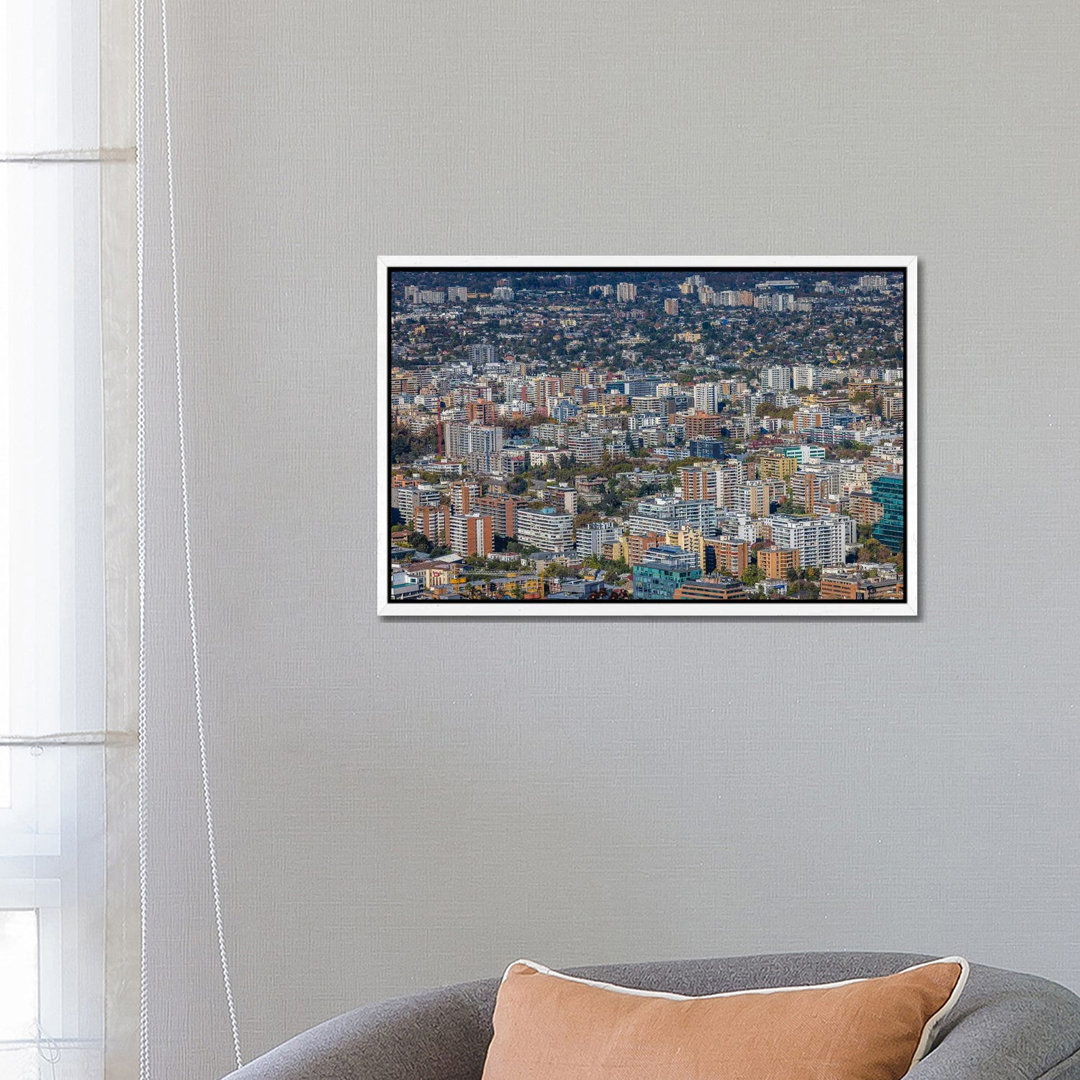 Santiago Apartment Skyline von Alex G Perez - Galerie-verpackte Leinwand Giclée auf Leinwand