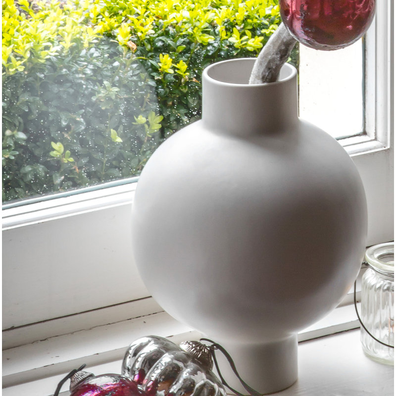 Lexi-Mai Handmade Ceramic Table Vase, White