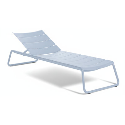 Corail Outdoor Rust-Resistant Metal Chaise Lounge