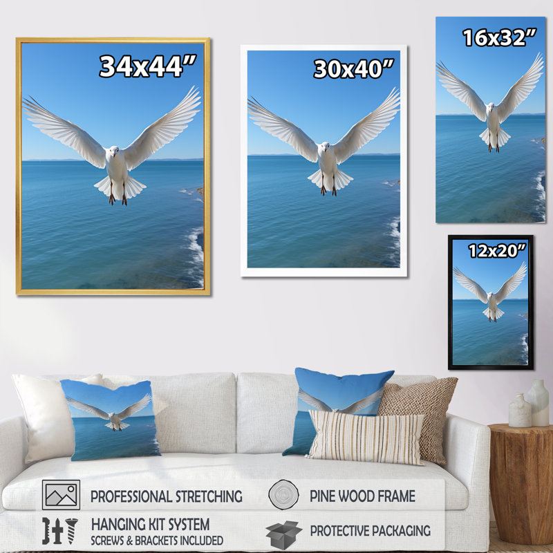 Seagull Costal Horizon I - Nautique et plage, impressions sur toile, H 44 po x l 34 po x P 1,5 po, Cadre flottant noir