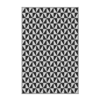 Rumfelt Geometric Indoor Rug