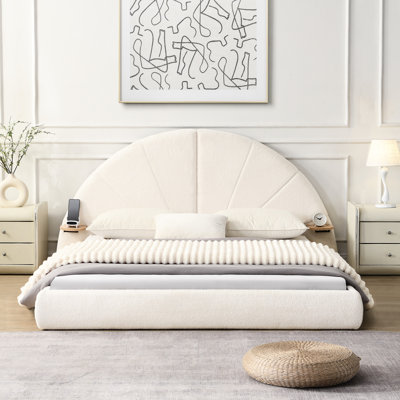 Lit arqué unique en forme de boucle, grand, beige - revêtement Boucl, facile à nettoyer, petite table pour plus de commodité, stable au sol, élégant lit de style chambre à coucher avec table, tissu confortable pour grand lit,