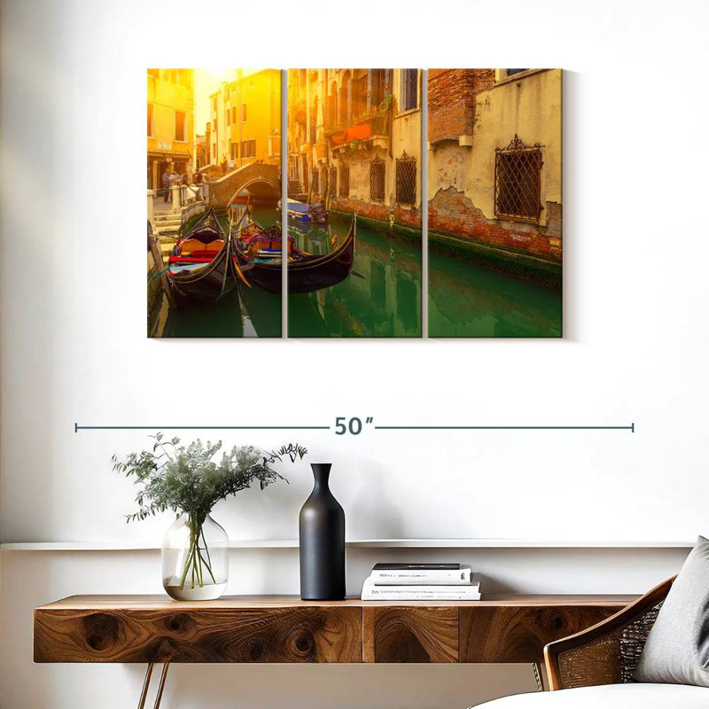 Gondoles du canal de Sebbie à Venise, H 24 po x l 38 po