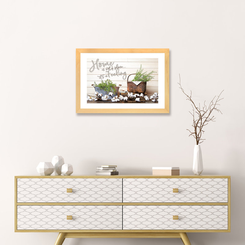Home is not a place - Reproduction d'art textuel, Papier encadré de bois naturel, H 16 po x l 24 po x P 1 po