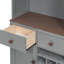 Grand lit gris avec rangement, support à vin, porte-verre, tiroirs et lumières à DEL, fonctionnel moderne pour les petits espaces de vie avec armoire de rangement, DEL multicolore, bon divertissement