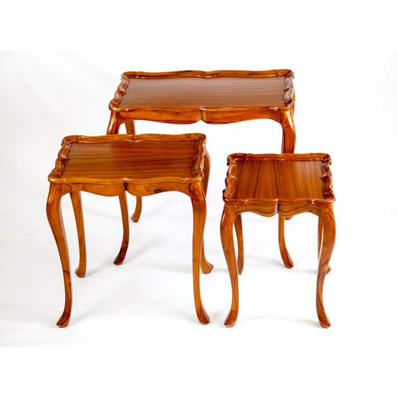 Table d’imbrication en bois massif 3