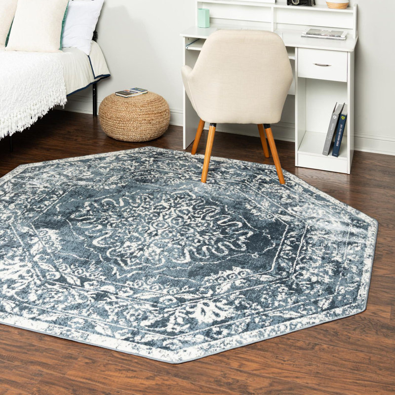 Boylan Oriental Indoor Rug, Octagon 7' x 7'