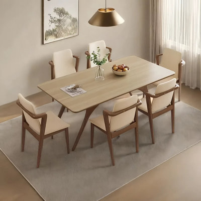 Ensemble de table de salle à manger et de chaises