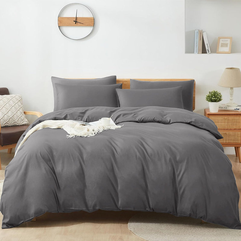 Premium 4-Piece Ultra-Soft Microfiber Duvet Complete Cover Set, Double Duvet Cover + 3 Additional Pieces, Grey