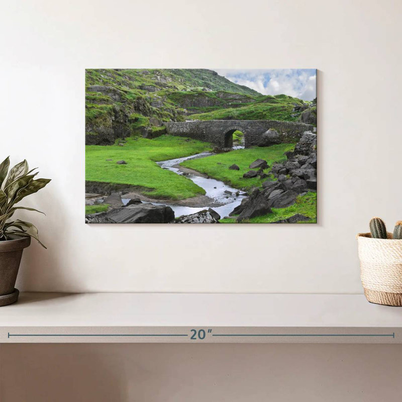 Lilie Stone Bridge sur Dunloe River, H 8 po x l 12 po