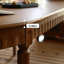 Bureau d'écriture ovale en bois de cerisier durable-793610193