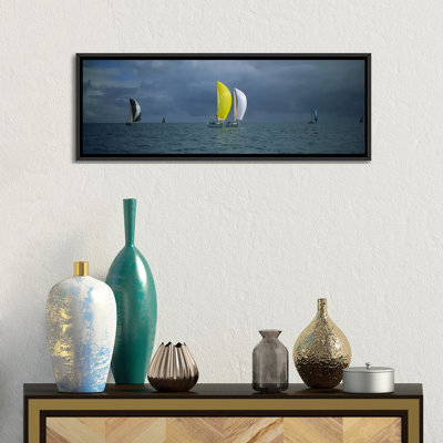 Voilier de course dans l'océan Key West, Floride, États-Unis par Panoramic Images - Reproduction d'art sur toile de la galerie panoramique