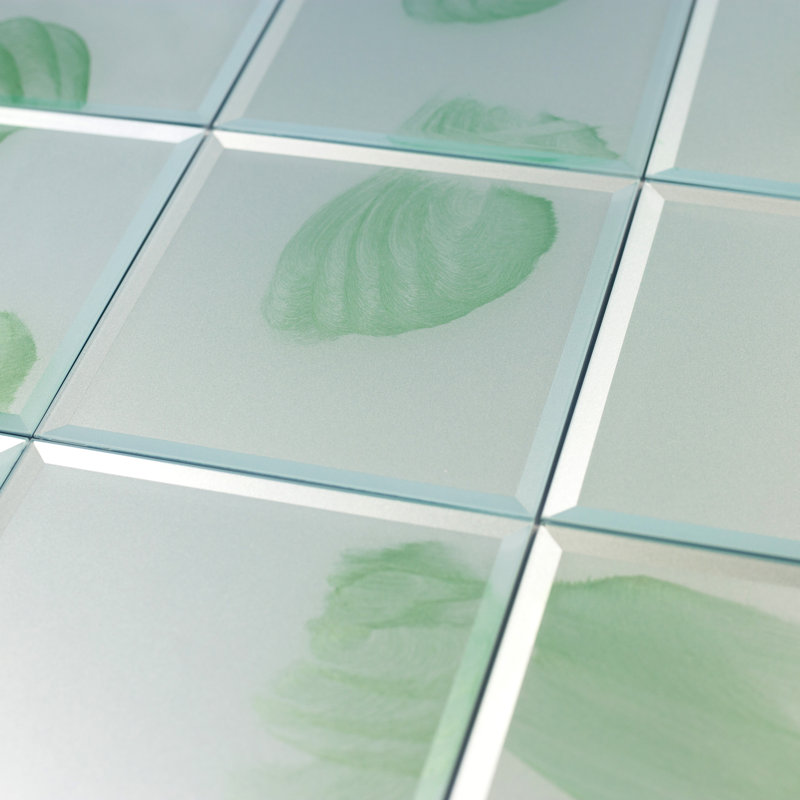 Carreau mural décoratif carré biseauté grand format en verre de qualité diamant 8 po x 8 po Secret Dimensions, Vert