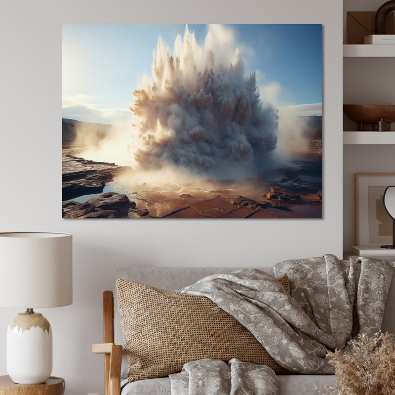 Éclat de geyser blanc Maslynn - Imprimé, H 34 po x l 44 po, Cadre photo noir