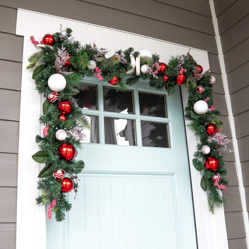 Guirlande de Noël artificielle 9 pi avec lumières - Nordic