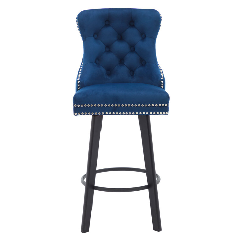 Chaises de bar pivotantes avec siège en velours et grands tabourets à boutons 2 pièces bleu marine recouvrant une base solide, paire