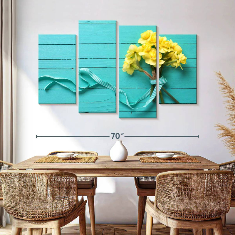Bouquet de jonquilles Harnek sur fond bleu, H 42 po x l 68 po