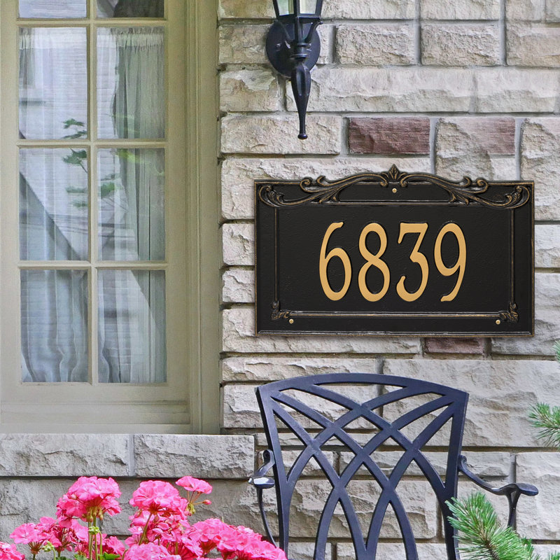 Signature Series 1-Line Wall Address Plaque, Black, Gold, Yes