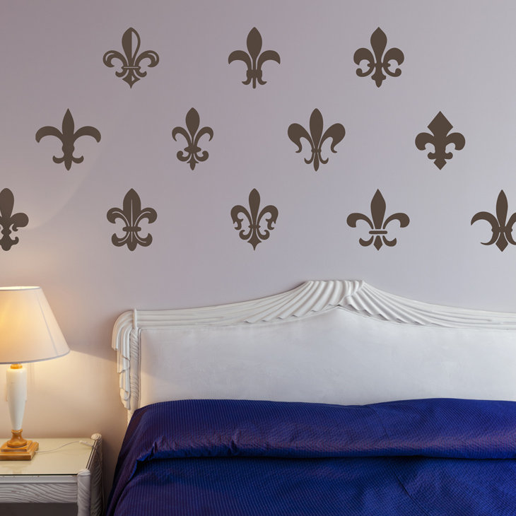Décalcomanie murale motif fleur du lis, H 24 po x l 32 po x P 0,01 po, Or