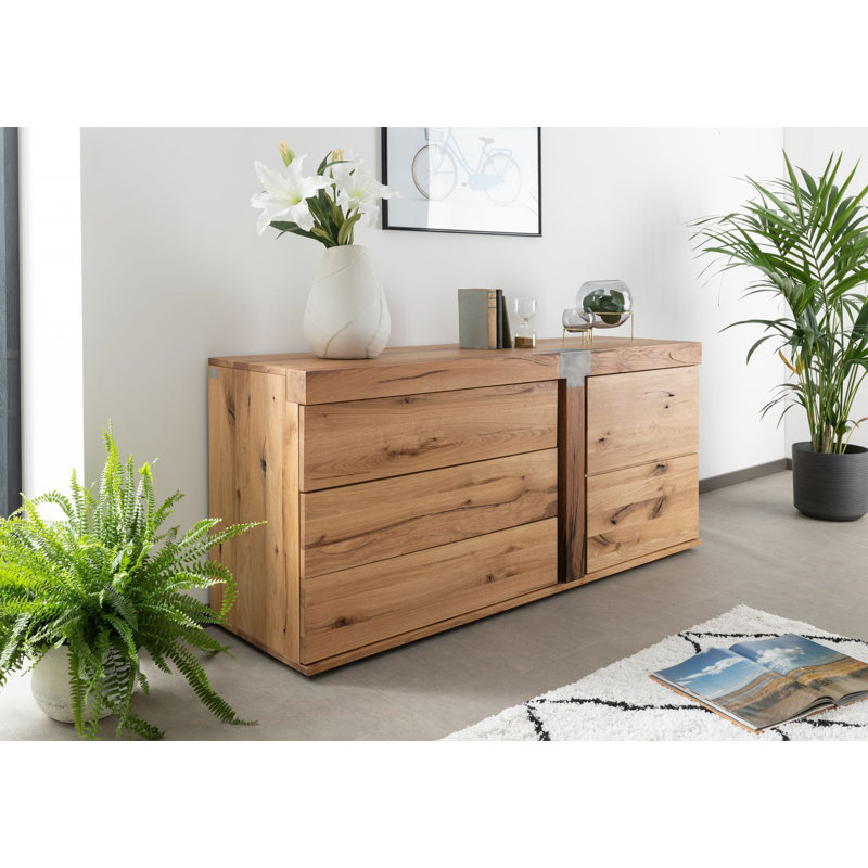New Amsterdam 160cm Sideboard